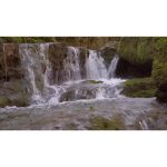 آبشار و دره‌ای زیبا در سوئیس | ویدیو استوک ابشار زیبا