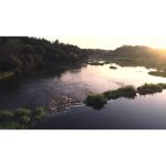 سفر در دل طبیعت بکر | فوتیج الهام‌بخش رودخانه