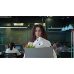 ویدیو استوک زنان مدرن در محیط کار با موهای فر