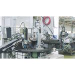 ویدیو استوک خط مونتاژ خودکار در صنعت قطعات فلزی